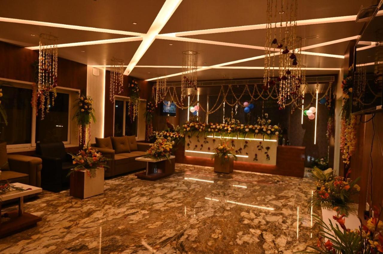 Hotel Mannat International Digha  Kültér fotó